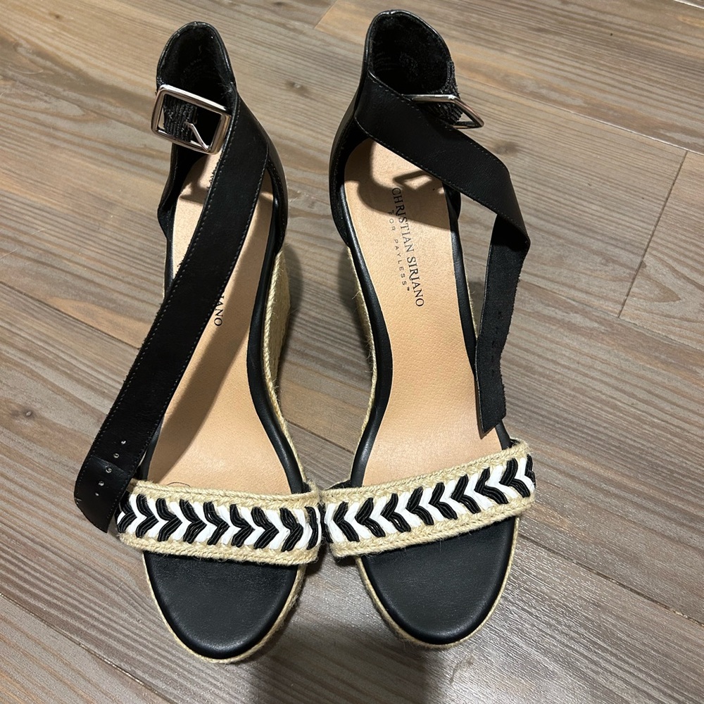 Black and white wedges